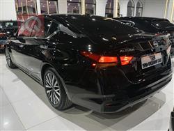 نیسان ئەلتیما